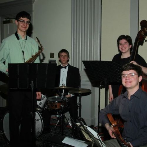 F0b894f517024becf3c805bd